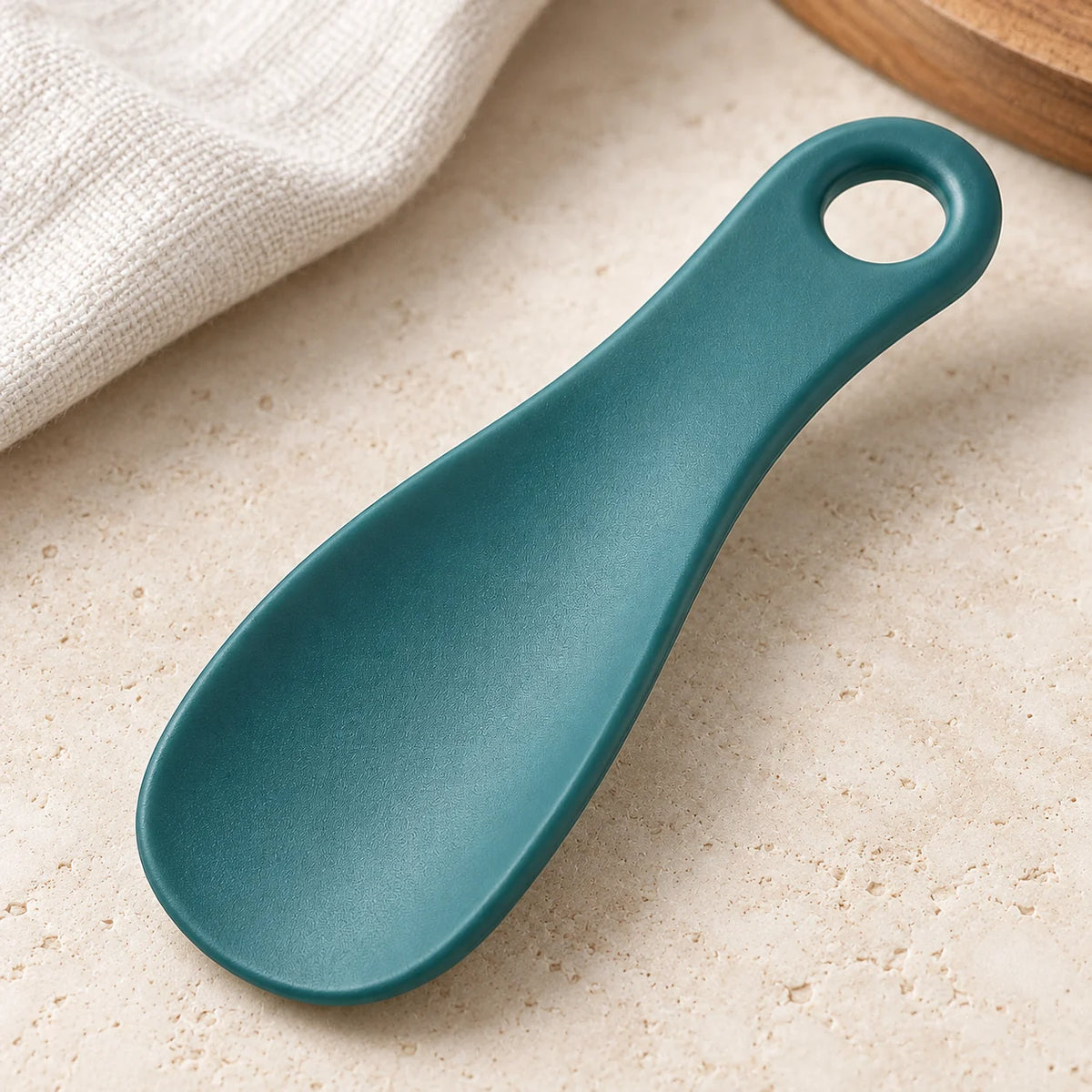 Compact Travel Shoe Horn — detail view