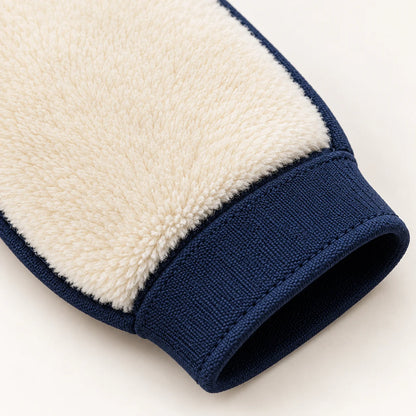 Soft Shoe Polishing Mitt — detail view